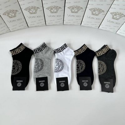 特 配专柜包装 versace 范思哲 新款中短款堆堆袜袜子 一盒五双 专柜同步筒袜袜子 大牌出街 潮人必备超好搭
