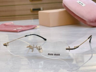 Miumi* 缪*缪新款眼镜架 Mod:Mu A01 Size:54口16-140