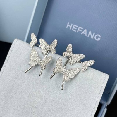 新品Hefang何方蝴蝶梦耳钉。