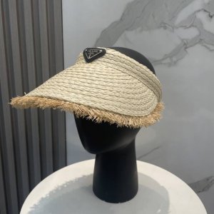 配防尘袋 普拉达prada 空顶帽 夏天必备单品 因为真的太好搭 夏天搭配清凉夏日风情真的超级文艺范 随便一身小白裙就可以吸引大片目光