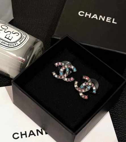 Chanel香奈儿水晶彩钻字母组合耳环黑色彩钻耳环 娜扎同款时尚潮流 独特抢眼 超级无敌美[色色R]Chanel ♀ 仙女耳钉耳钉控的我对这副耳环的喜爱度 终于