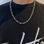 新款 谢霆锋同款项链 抖音 快手 Ins 小红书 直播热门商品 专柜品质 Chrome Hearts克罗心项链 凹凸造型不同的花纹设计风格 呈现出与众不同 十字