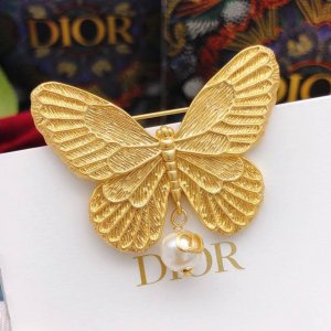 编号Dxz0050 Dio*最新款蝴蝶胸针 一致Zp黄铜材质