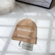 跑量 Balenciaga新款针织帽！ 经典版 高级感穿搭必入呀 今年出的新色系，眼前一亮的感觉 越看越好看系列 厚度拿捏的刚刚好，一点也不臃肿！集美们冲