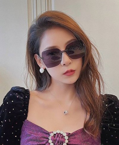 Gucci 新款连体尼龙偏光太眼镜，无框钻石 切边更有质感，大气女人范儿，大脸小脸都好看 ！型号：G4988