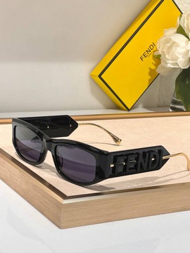 fendi* 高品质 Fe40108U Size:51口23-140