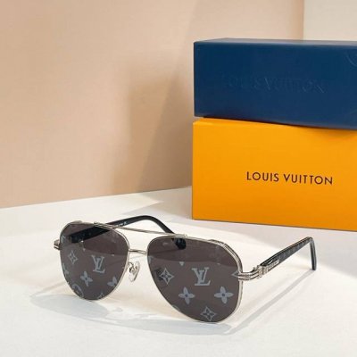 Louis Vuitto*Model：Z1229 Size：53口22-145