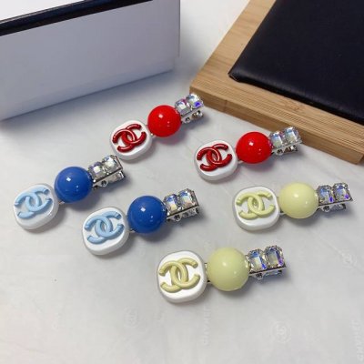 chanel小香 chanel发夹 彩色Logo边夹刘海夹压夹日常精致小单品 气质百搭小仙女必入单品 宝藏款 闭眼入推荐款 一对