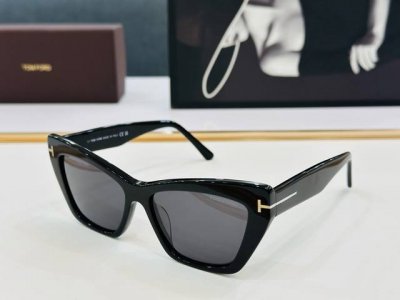 tom For* 汤姆家 官网新款 Ft6026 Size：56口16-140 经典时尚 C采用时下最流行片色