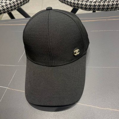 chanel香奈儿 新款简约网红款棒球帽，新款出货，大牌款超好搭配，赶紧入手！