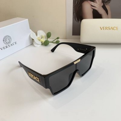 Versace范思哲经典新款大方框偏光太阳镜 男女同款遮阳镜 佩戴舒适 出游必备神器！