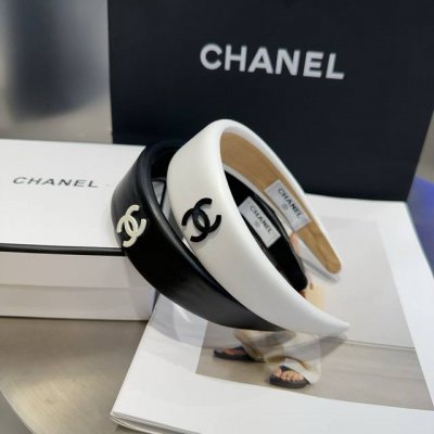 配包装盒 chanel 香奈儿 最新小香发箍 简单实用 时尚潮流 非常好看 小仙女必备