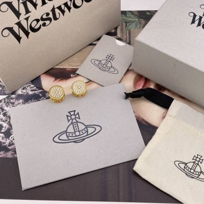 我们出品 Vivienne Westwood 宝宝 什么是快乐星球 来 这就是快乐星球 绝美土星满钻厚圆耳钉 巨巨巨好看 金 银两个颜色 重磅推荐闭眼入准没错
