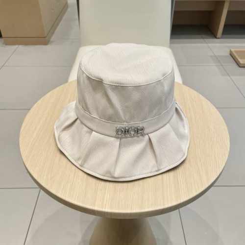 P80 迪奥Dior2025新款简约显脸小渔夫帽子女夏季防紫外线遮阳帽出游帽潮
