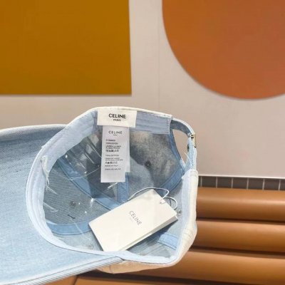 Ceiline凯旋门新款复古破洞棒球帽子个性太阳帽软顶牛仔遮阳情侣鸭舌帽女
