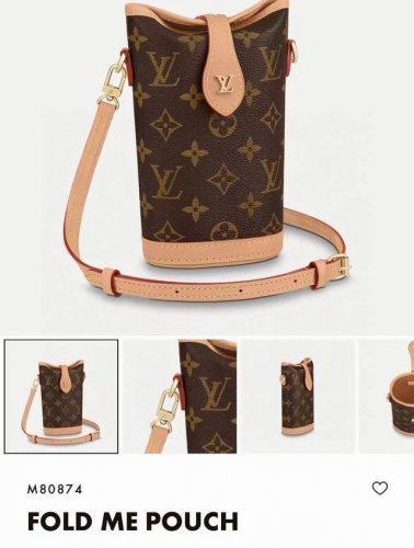 lv薯条斜挎手机包Mini包包 M80874 Louis Vuitton 路易威登Fold Me 斜挎包此款Fold Me 包以Monogram 帆布和牛皮革打