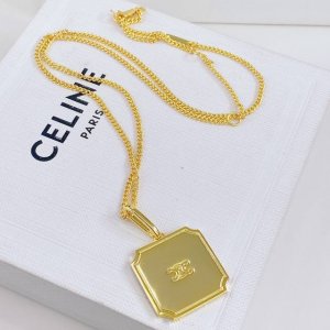 Celine凯旋门Logo方牌牌火爆上新 独家高端品质实拍图做工精致细腻