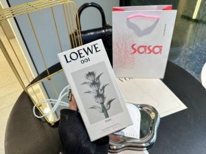 专柜品质 罗意威事后清晨001男士 “缠绵之后，破晓之时” 总因为一句话而爱上一瓶香水 香水的灵感来于青年男女在第一亲密接触后度过清晨前的“纯情欢愉及懵懂的允诺