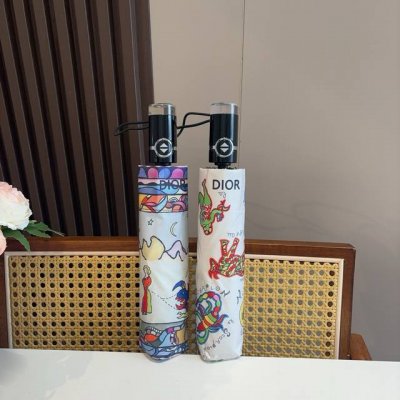 Dior 迪奥 三折自动折叠晴雨伞 时尚原单代工品质 细节精致 看得见的品质 打破一成不变 色泽纯正艳丽