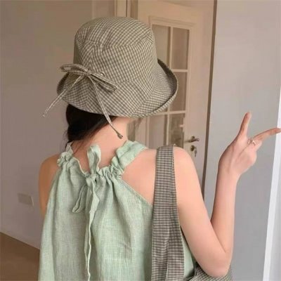prada普拉达 2025新款2025 春夏新款格纹大帽檐渔夫帽女户外出游可折叠 韩版时尚百搭遮阳
