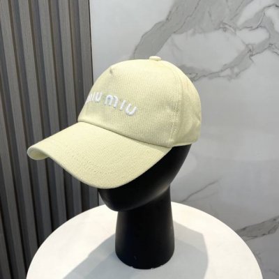 配防尘袋. Miumiu缪缪 新款订单款刺绣棒球帽大牌款超好搭配 赶紧入手