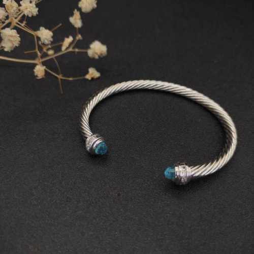david Yurman 5Mm镶嵌石蓝钻头手镯。建议适合佩戴的手围15-20Cm 编号Dysz-053