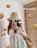 特 配防尘袋 Chanel香奈儿 2025新款草编小香风渔夫帽，度假款超好搭配，赶紧入手！