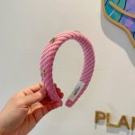 配包装 celine 赛琳 韩国新品小清新字母毛线发箍 佩戴舒适无压力 造型搭配必备 时尚外出百搭款发饰