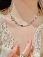 今日新款 编码N1067 0283825 香奈儿项链热销爆上新 Chan 25P 彩钻星星珍珠Chocker 彩色的五角星搭配珍珠和满钻双C经典Logo，增添了