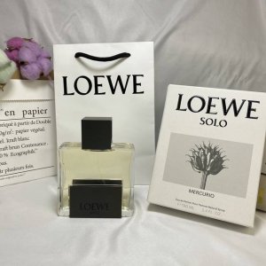 专柜品质 Loewe罗意威Solo Mercurio Platinum 独奏白金男士浓香Edp香水 Ml， 罗意 Solo Mercurio是一款芳香性森林调的
