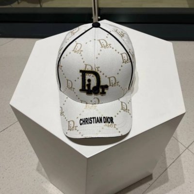 Dior 迪奥 新款原单棒球帽， 精致純也格调很有感觉，很酷很时尚，专柜断货热门，质量超赞