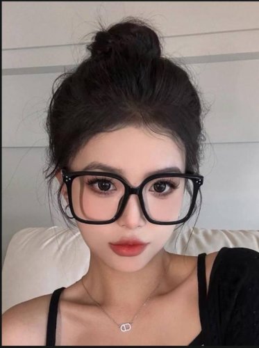 Louis Vuitto*墨镜男高级感网红素颜茶黄色凹造型太阳镜女韩版潮人遮阳防紫外线