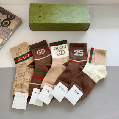 配包装 一盒5双 gucci 古奇 新款中筒袜子 纯棉面料 火爆图案 专柜同步中筒袜子 大牌出街 潮人必备超好搭