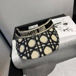 dior迪奥新款遮阳帽 空顶鸭舌帽