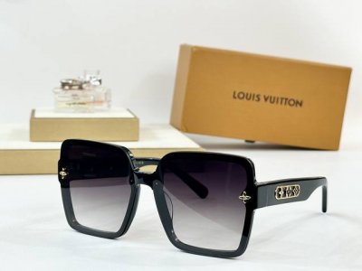 Louisvuitto* Model ：Z1871 Size ：62□12-145