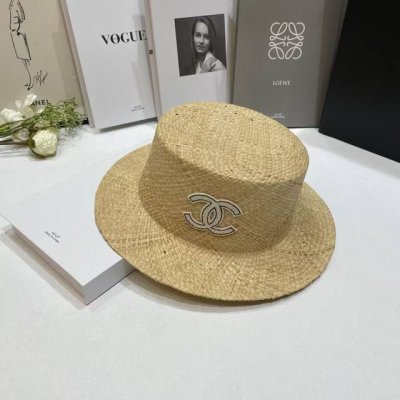 跑量 小香～巨百搭的拉菲草帽！ 夏季氛围感十足 直接戴上它