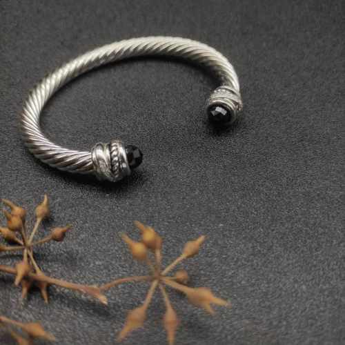 David Yurman 7Mm旋转头黑钻头手镯 建议适合佩戴的手围16-20Cm 编号Dysz-094