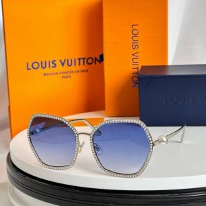 Louis Vuitto* Model：Z2016U Size：56口19-140