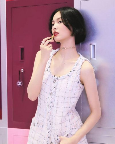 我们出品 Z批 11180！量大咨询客Fu 香 彩虹钻Choker项链 定制了超久的施华洛星星彩钻，太不容易了全网首发爆款来袭 25春夏最新款绝美系列五彩缤纷是