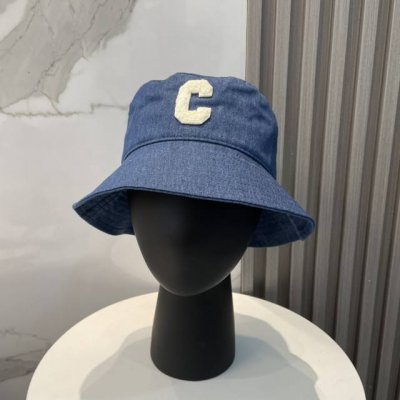 赛琳Celine家新款 渔夫帽 一整个高级住了，洗水牛仔面料，轻盈舒适 高品质四季可戴