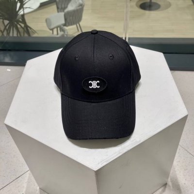 Celine赛琳 新款简约棒球帽，新款出货，大牌款超好搭配，赶紧入手！