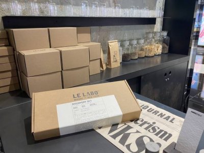 专柜品质 实验室护手霜六件套 55Ml 6配礼袋 全新系列圣诞款限量版护手霜套装 唯独一款香味个性独特气质的护手霜 Lelabo特别推出一套香水同款护手霜限定套