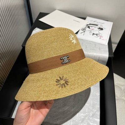 Celine赛琳新款草帽，纯手工钩织花朵，重工定制，头围57Cm