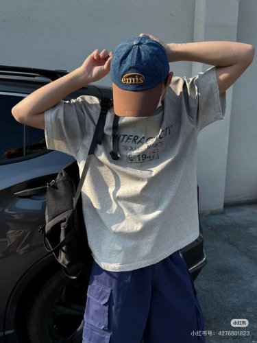韩国潮牌Emis 新款牛仔拼色棒球帽 Emis的帽子真的有种魔力 就是每一个都好看 完全不挑脸型的 每个都想买 很显白 男女通用 头围57Cm