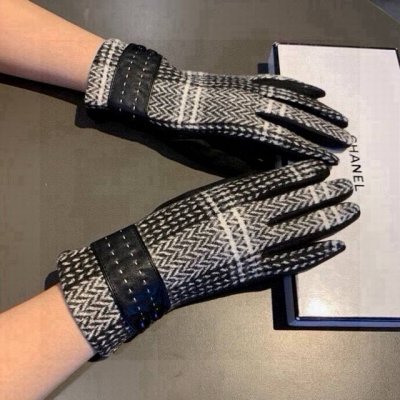 chanel香奈儿专柜新品羊毛手套，时尚手套，秋冬保暖加绒内里，超嗲蝴蝶结，上手超舒适柔软、百搭！配盒子均码
