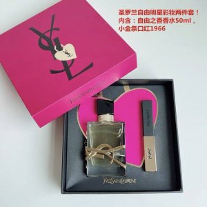 高品质/210 圣罗兰自由明星彩妆两件套。配礼袋 专柜礼盒内含：自由之香香水50Ml，小金条口红1966#。2023双旦圣罗兰双旦套盒[]一款拥有爱的味道，因爱
