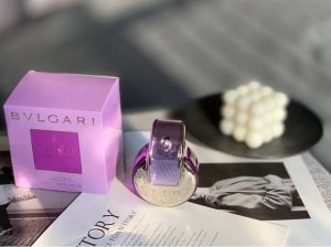 专柜品质 bvlgari Omnia Am Thyste宝格丽紫晶女士淡香水 65Ml 创作主题源自意大利文艺复兴时期绘画中最常见的鸢尾花 塑造出柔和且多变的木