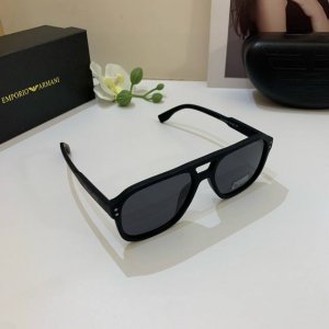 Emporio Armani 阿玛尼 新款树脂方框男女太阳镜 网红欧美大牌潮流眼镜 户外驾驶旅游墨镜！