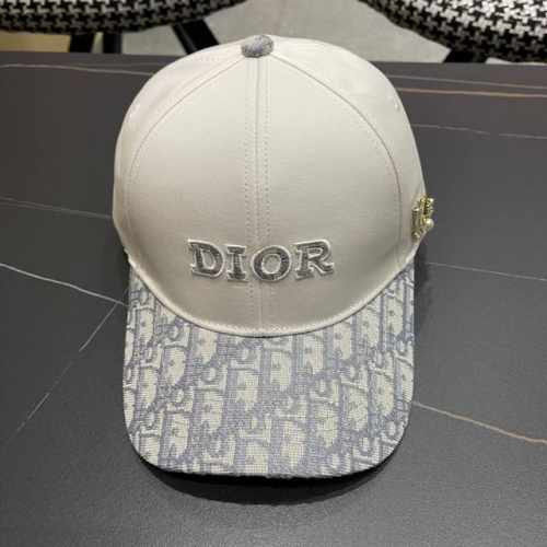 Dior迪奥 2024新款走量简约棒球帽，新款出货，大牌款超好搭配，赶紧入手！