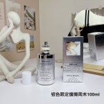原单品质 130 银色限定慵懒周末100Ml 梅森马吉拉金银限定系列香水100Ml Lazy Sunday Morning 被香气温柔拥抱的清晨记忆阳光 透过窗